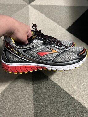 Brooks Ghost 7 Men's Running/Walking Athletic Sneakers Size 10 2E (WIDE)